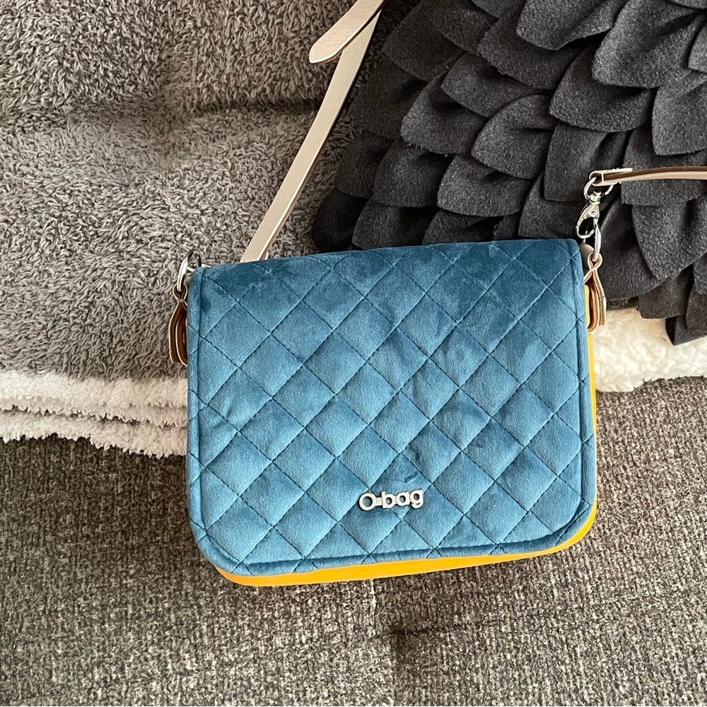 O-bag Crossbody
